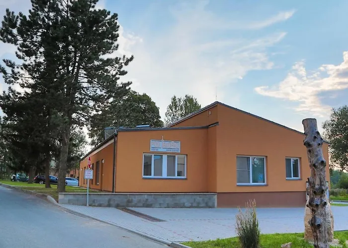 - Pod Javorici